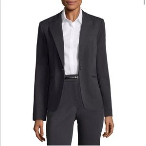 Liz Claiborne - Black Pant Suit - 4 Petite